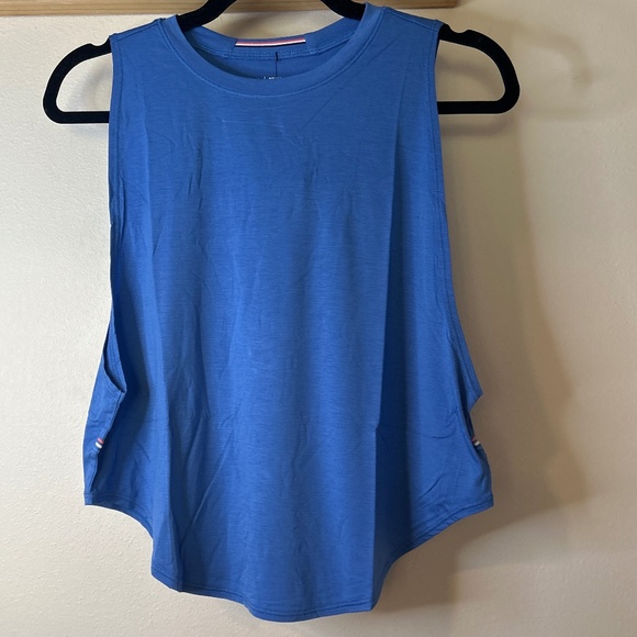 NWT FOURLAPS CURVE TANK IN AZURE - Picture 7 of 8